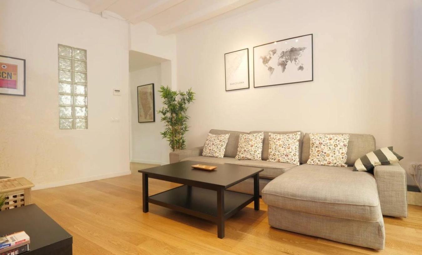 Urban Design Apartments & Studios バルセロナ エクステリア 写真