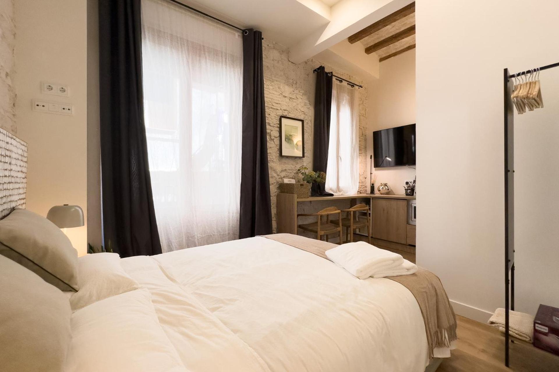 Urban Design Apartments & Studios バルセロナ エクステリア 写真